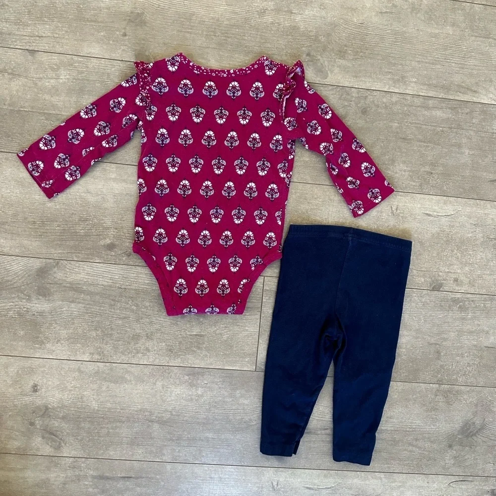 Carter’s 18 Month Baby Girl Bohemian Long Sleeve Bodysuit & Leggings Set